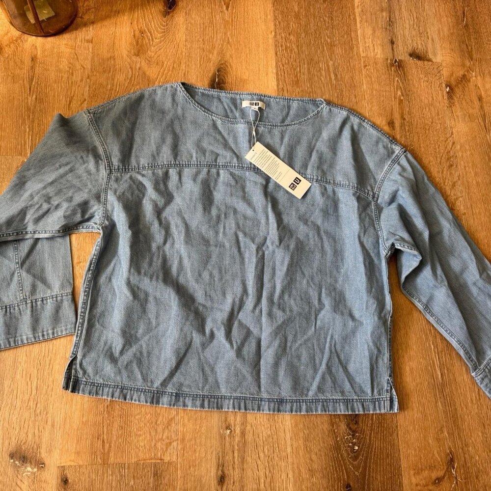 Uniqlo NWT Denim Relaxed Boxy Top Blouseā Size M
